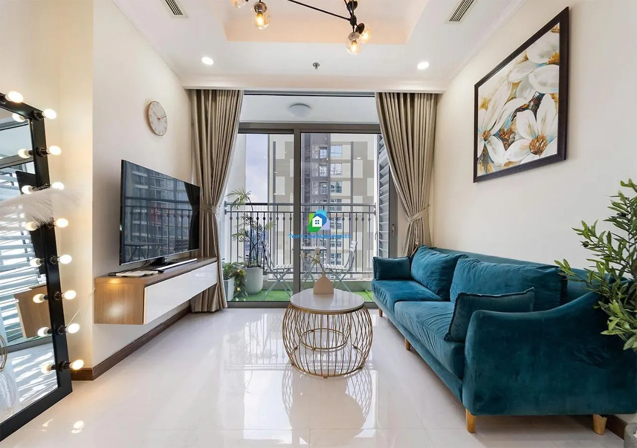 Urban Escape In Central Park مدينة هوشي منه